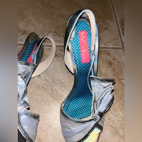 Betsey Johnson Silver and Blue Heels - Picture 7 of 9